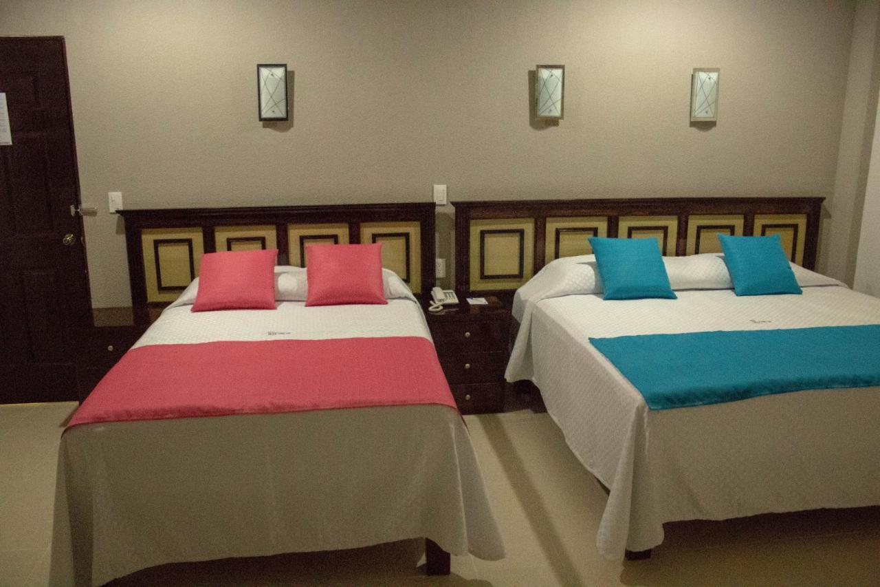 Hotel De La Pena Inn Santo Domingo Tehuantepec Kültér fotó