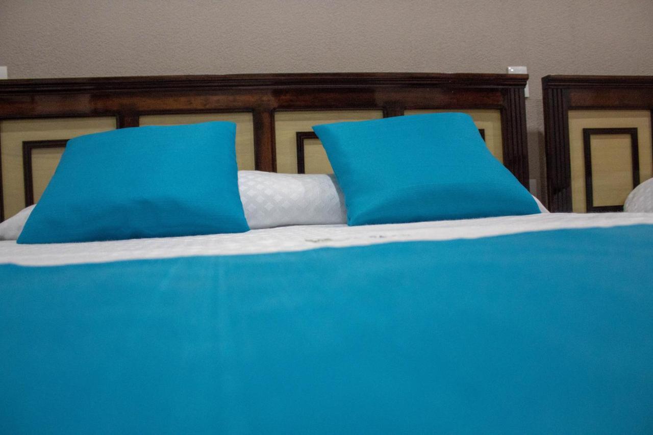 Hotel De La Pena Inn Santo Domingo Tehuantepec Kültér fotó
